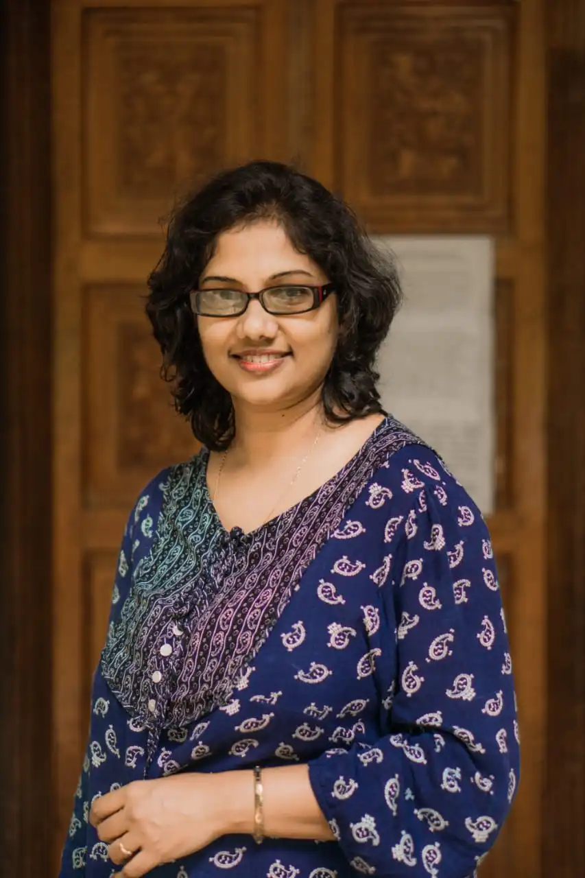 Dr. Iromi Ariyaratne